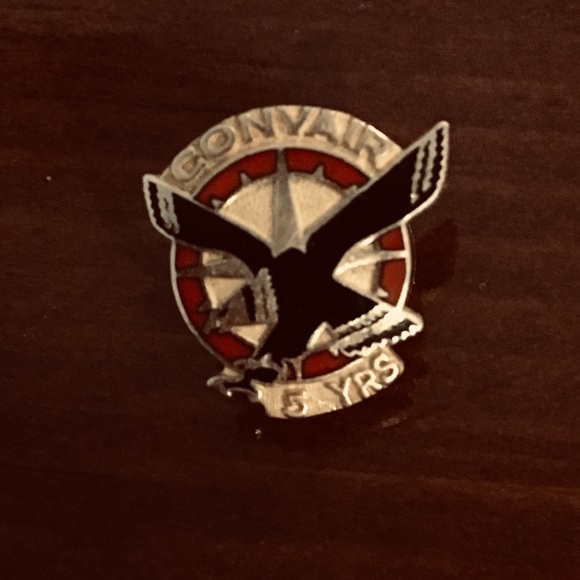 Pin - Picture 2 of 2